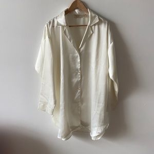 Victoria’s Secret M/L Gold Crown Sleepshirt
